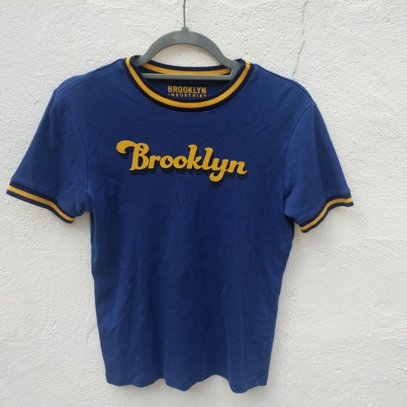 Brooklyn Industries Tops - Brooklyn Industries Blue 70's 80's Inspired Shirt